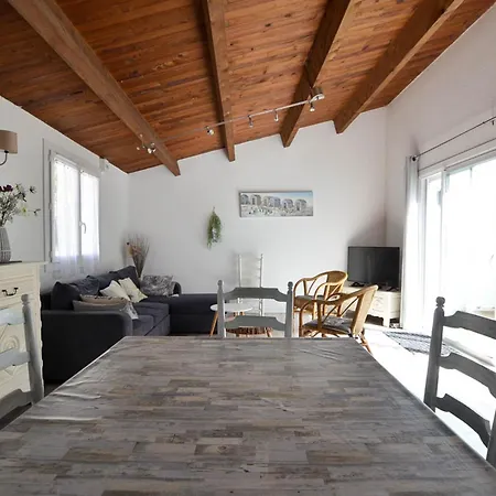 4p A La Palmyre, Proche Plage, 7 Pers, Patio, Barbecue, Animaux Admis - Fr-1-705-38 * Les Mathes